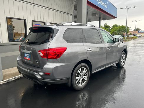 Used 2020 Nissan Pathfinder SV AWD/4WD image 33