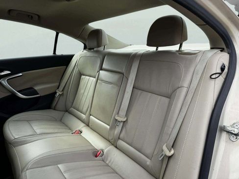 Used 2011 Buick Regal CXL Turbo w/ TO2 Preferred Equipment Group image 34