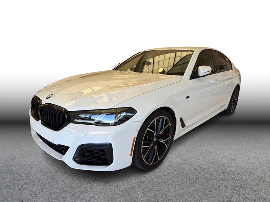 Used 2021 BMW 540i w/ M Sport Package RWD image 1