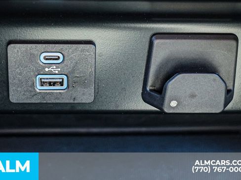 Used 2024 Ford F150 XLT image 41