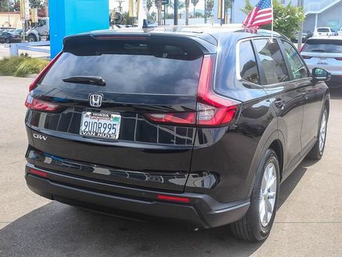 Used 2025 Honda CR-V EX-L image 5