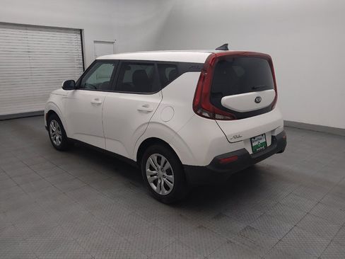 Used 2021 Kia Soul LX FWD image 3