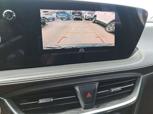 Used 2024 Buick Encore GX Sport Touring AWD/4WD image 11