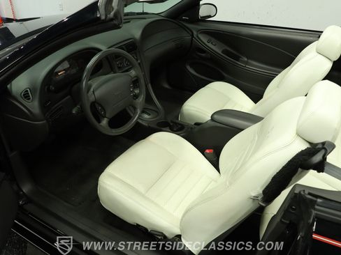 Used 2000 Ford Mustang GT RWD image 4