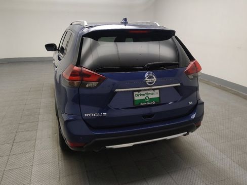 Used 2020 Nissan Rogue SL FWD image 6