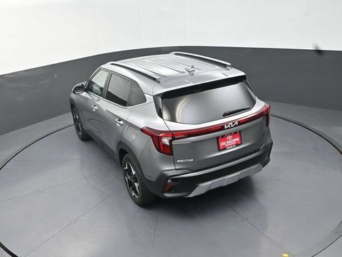 Used 2025 Kia Seltos EX w/ EX Sunroof Package FWD image 26