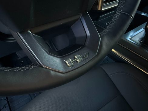 Used 2025 GMC Hummer EV 2X w/ Extreme Off-Road Package image 13