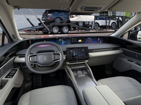New 2026 Lincoln Nautilus Premier AWD/4WD image 9