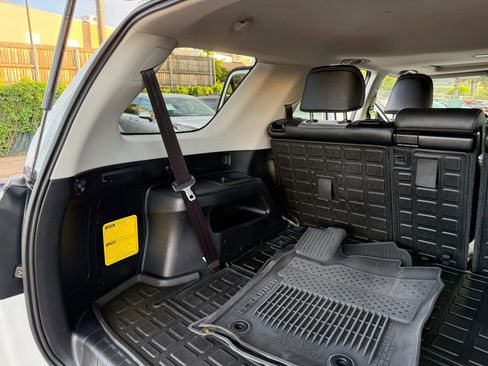 Used 2024 Toyota 4Runner SR5 Premium w/ Moonroof Package AWD/4WD image 23