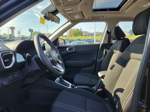 New 2026 Hyundai Venue SEL FWD image 14