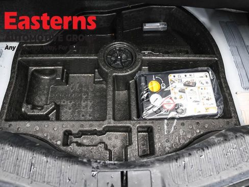 Used 2020 Ford Fusion SE FWD image 21