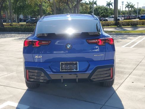 Used 2025 BMW X2 xDrive28i w/ Premium Package image 9