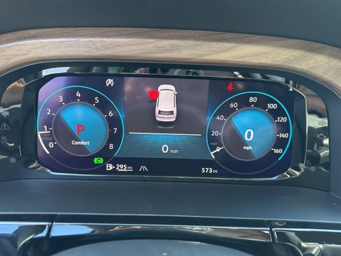 New 2026 Volkswagen Atlas SE image 12