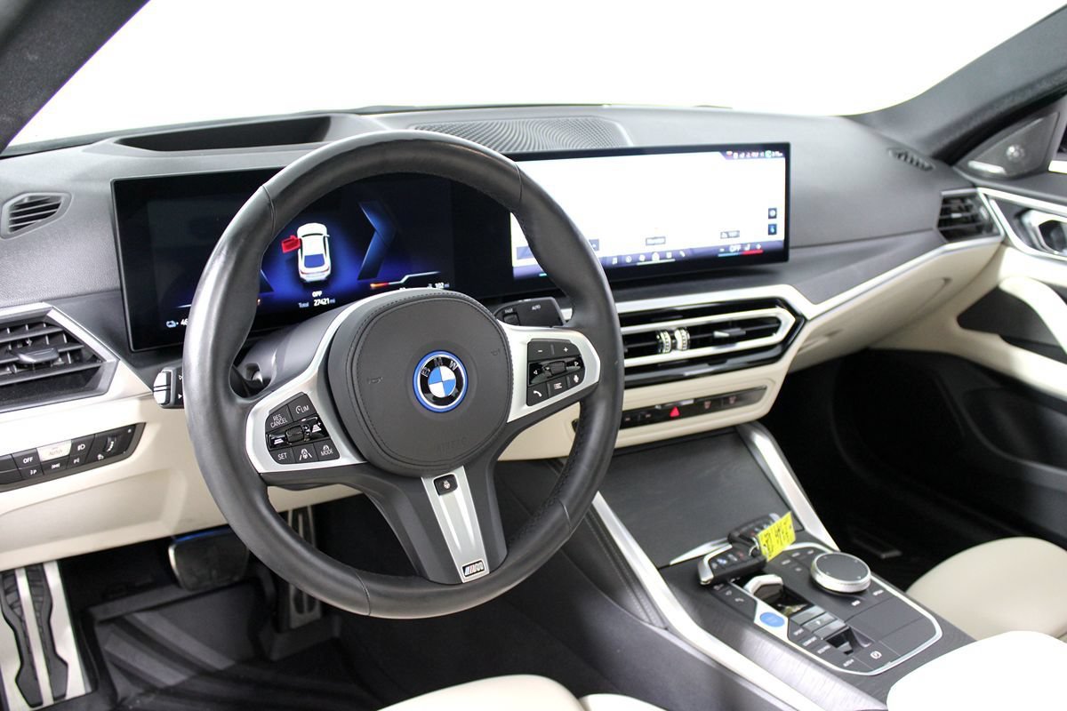 Used 2024 BMW i4 eDrive40 w/ M Sport Package RWD image 5
