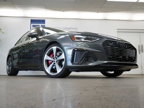Used 2023 Audi A4 2.0T Premium Plus w/ Premium Plus Package AWD/4WD image 33