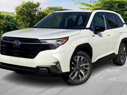 New 2025 Subaru Forester Touring image 1