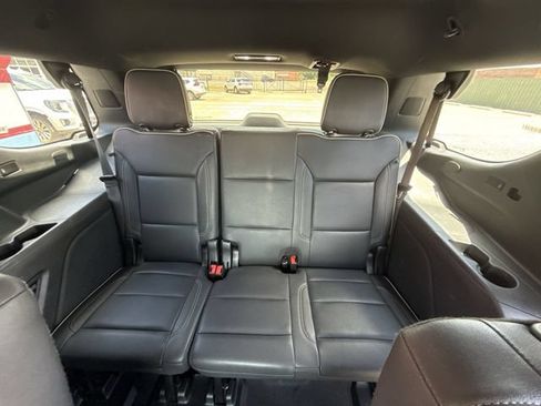 Used 2024 Chevrolet Tahoe Premier RWD image 23