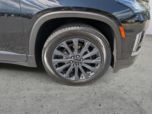 Certified 2023 Chevrolet Traverse RS AWD/4WD image 9