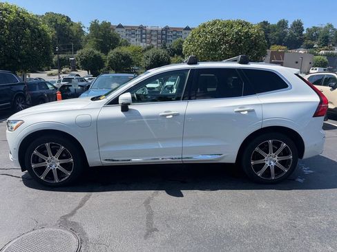 Used 2018 Volvo XC60 T8 Inscription w/ Advanced Package AWD/4WD image 3