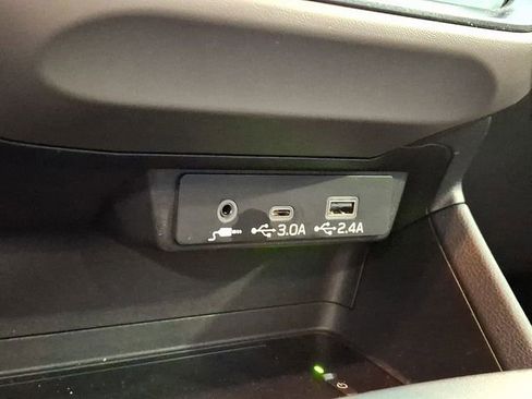Certified 2025 Subaru Crosstrek 2.5i Limited w/ Crosstrek Mirror Package AWD/4WD image 23