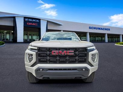 New 2026 GMC Canyon Elevation w/ Convenience Package