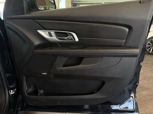 Used 2013 GMC Terrain SLE FWD image 27
