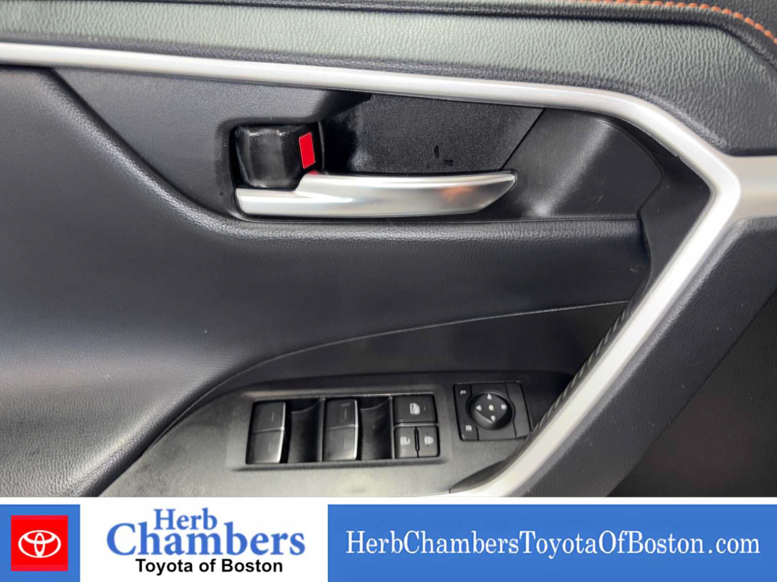 Used 2024 Toyota RAV4 Adventure AWD/4WD image 11