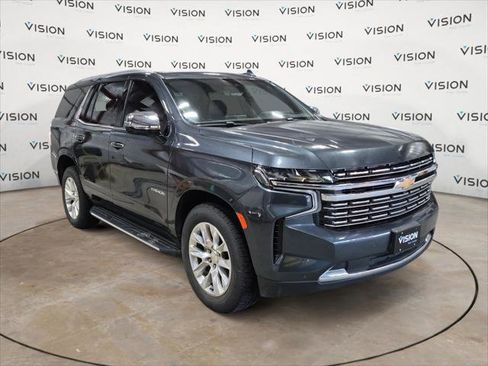 Used 2021 Chevrolet Tahoe Premier w/ Premium Package image 7