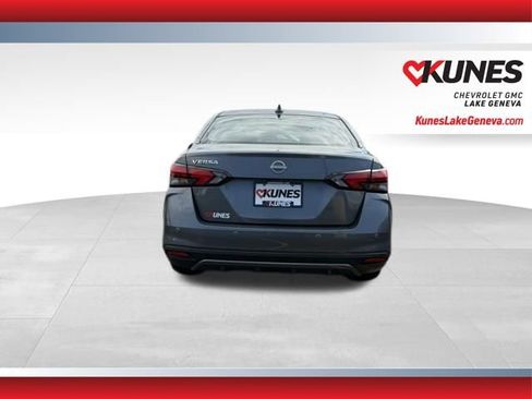 Used 2025 Nissan Versa SV FWD image 7