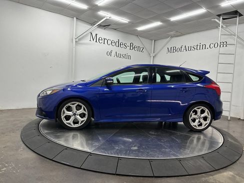 Used 2014 Ford Focus ST w/ Equipment Group 202A FWD image 4