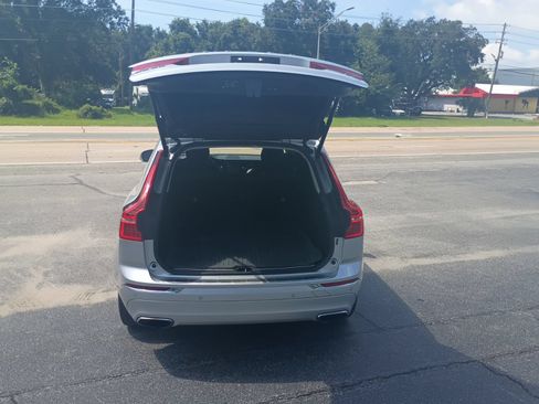 Used 2020 Volvo XC60 T6 Inscription w/ Protection Package AWD/4WD image 4
