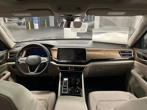 New 2026 Volkswagen Atlas SE AWD/4WD image 7