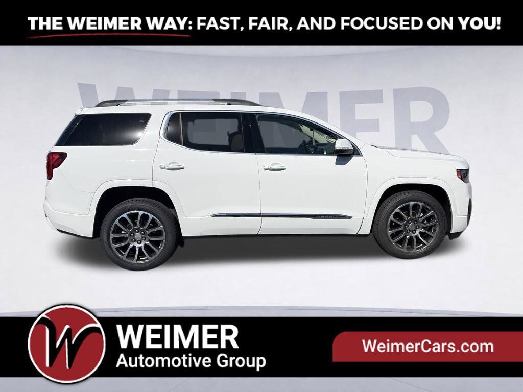 Used 2023 GMC Acadia Denali AWD/4WD image 4