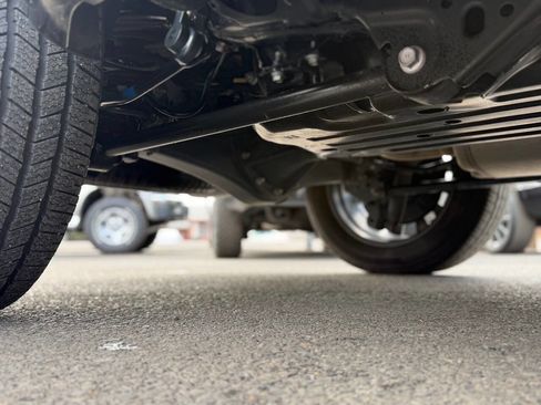 Used 2025 Lexus GX 550 w/ Accessory Package (31) image 51