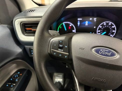 Used 2024 Ford Maverick XLT image 11