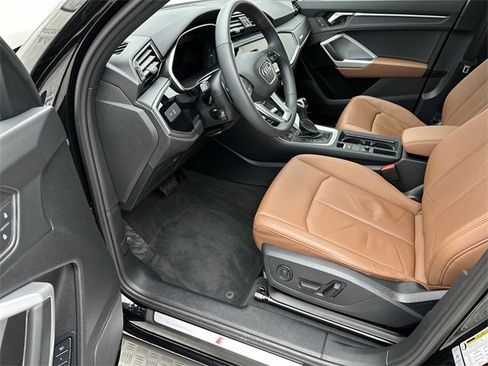 Certified 2024 Audi Q3 2.0T Premium Plus w/ Premium Plus Package image 11