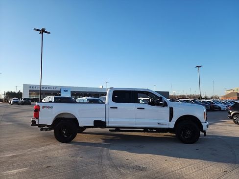 Used 2023 Ford F250 XL w/ STX Appearance Package image 6