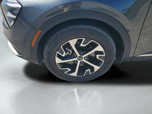 Used 2023 Kia Sportage EX FWD image 27