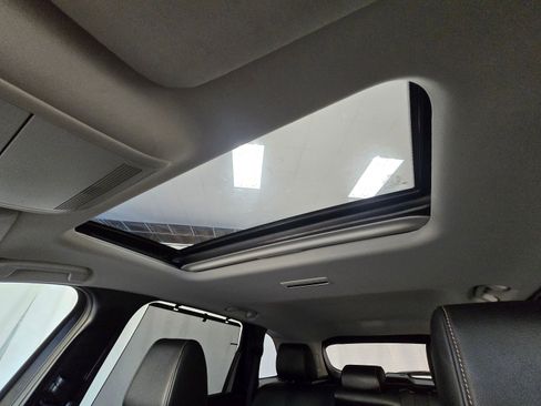 Used 2025 MAZDA CX-70 3.3 Turbo w/ Preferred Package image 48