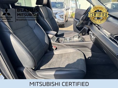 Used 2024 Mitsubishi Outlander SE FWD image 39