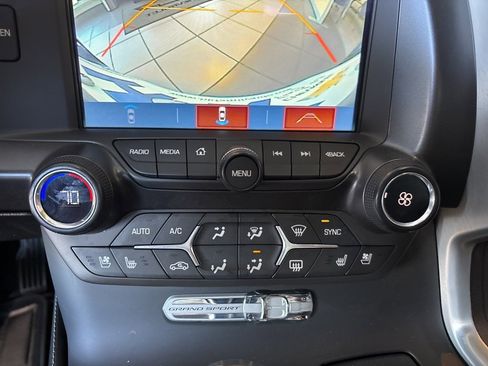 Used 2018 Chevrolet Corvette Grand Sport image 19