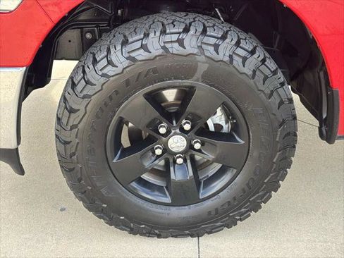 Certified 2022 RAM 1500 Classic SLT AWD/4WD image 4