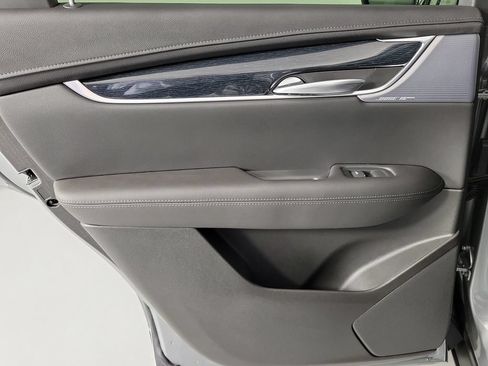 Used 2024 Cadillac XT5 Premium Luxury FWD image 12