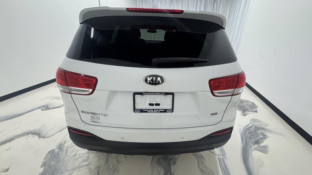 Used 2016 Kia Sorento AWD w/ LX Convenience Package image 7