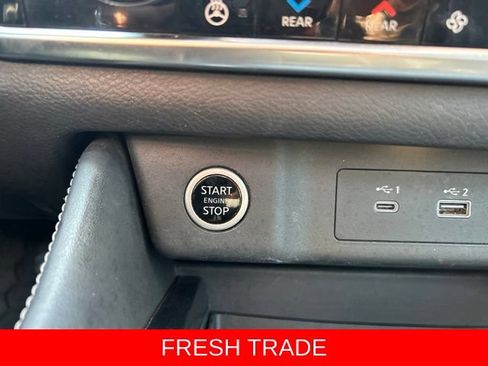 Used 2022 Nissan Rogue SL FWD image 32