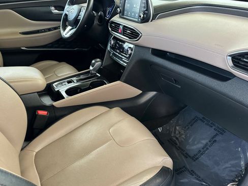 Used 2020 Hyundai Santa Fe SEL FWD image 20