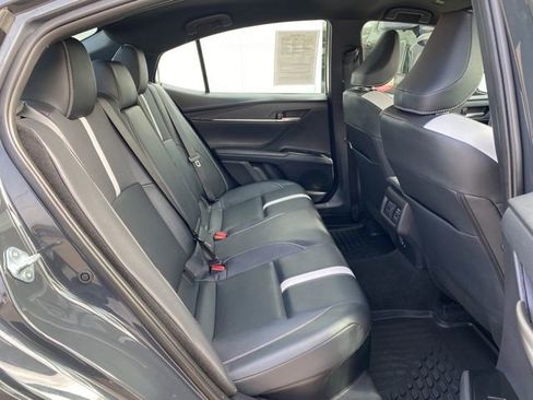 Certified 2025 Toyota Camry SE image 19