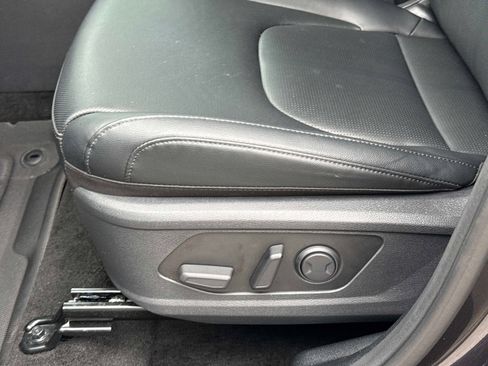 Used 2026 Kia Sportage EX FWD image 23