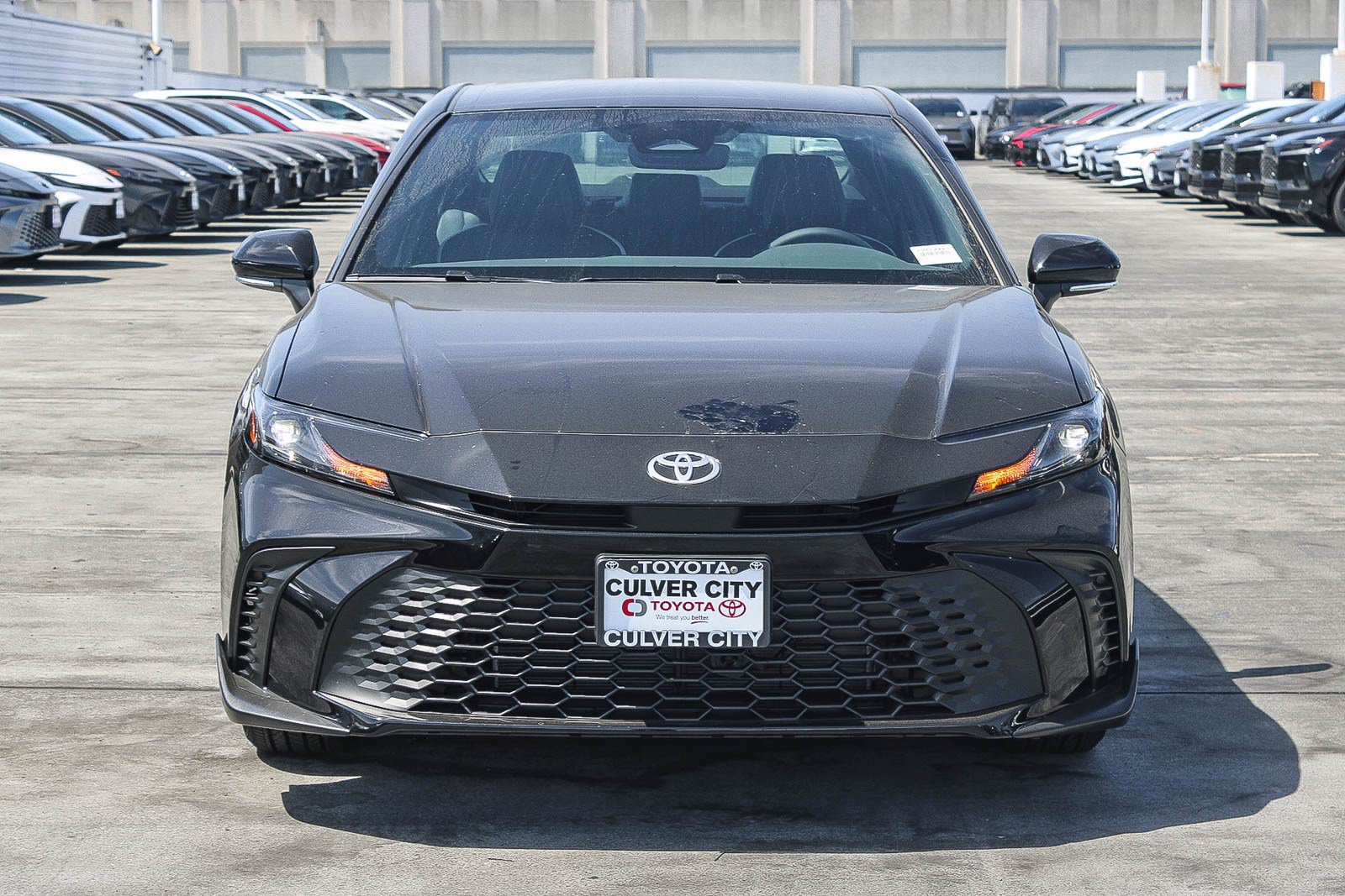 New 2026 Toyota Camry SE FWD image 2