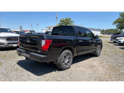 Used 2021 Nissan Titan SV w/ Accessory Utility Package RWD image 4